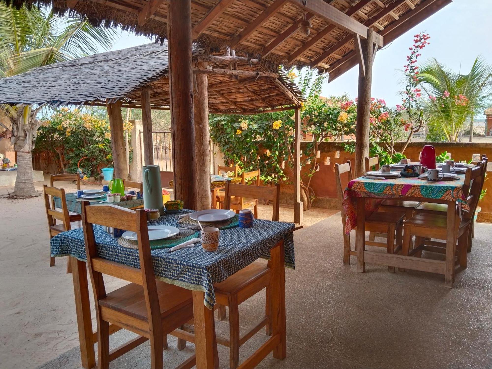 Nguel Du Saloum - Chez Abdou Et Mar Hotel Mar Lodj Exterior photo